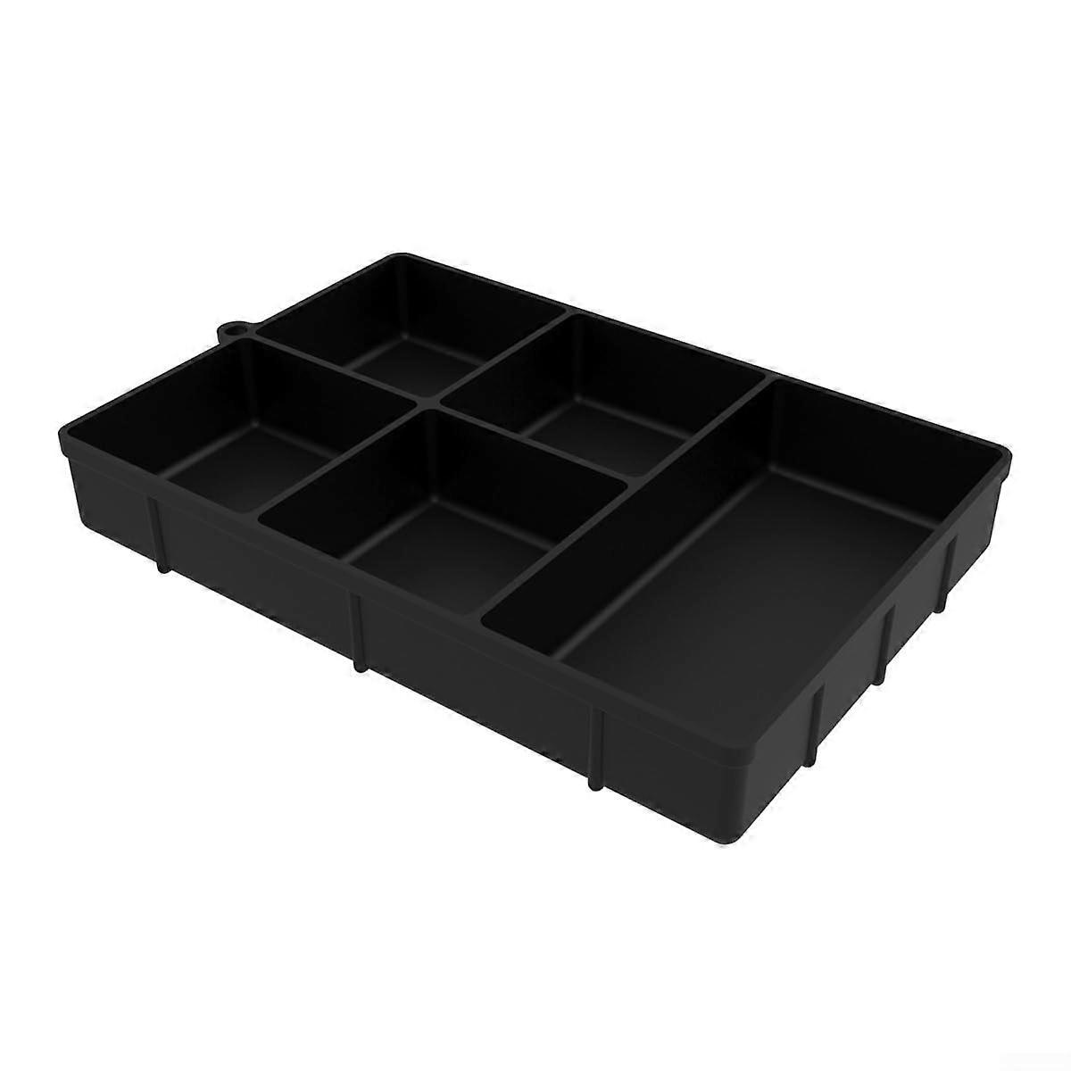 Compact silicone serving tray with 5 compartments, for snacks at home or on the go (black)