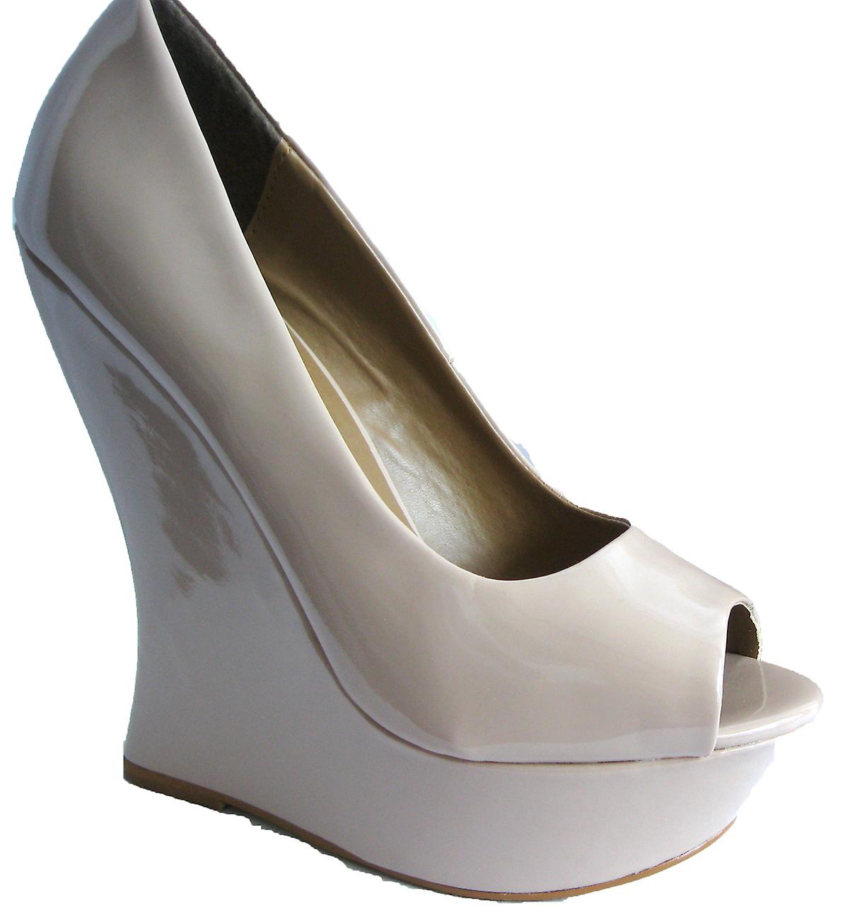 Rascal Patent Oker Shaped Wedge Heel
