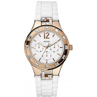 Watch guess ms ch.cauc.bl. Quartz Analog Woman Watch with W12120L1 Rubber Bracelet