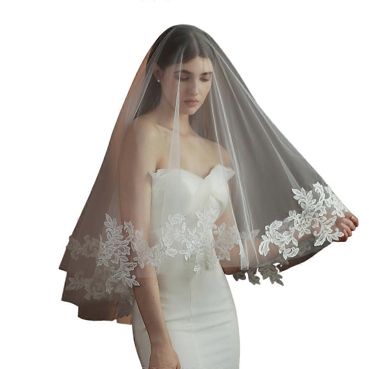 Bridal veil, 135 x 175 cm, 1 pc.