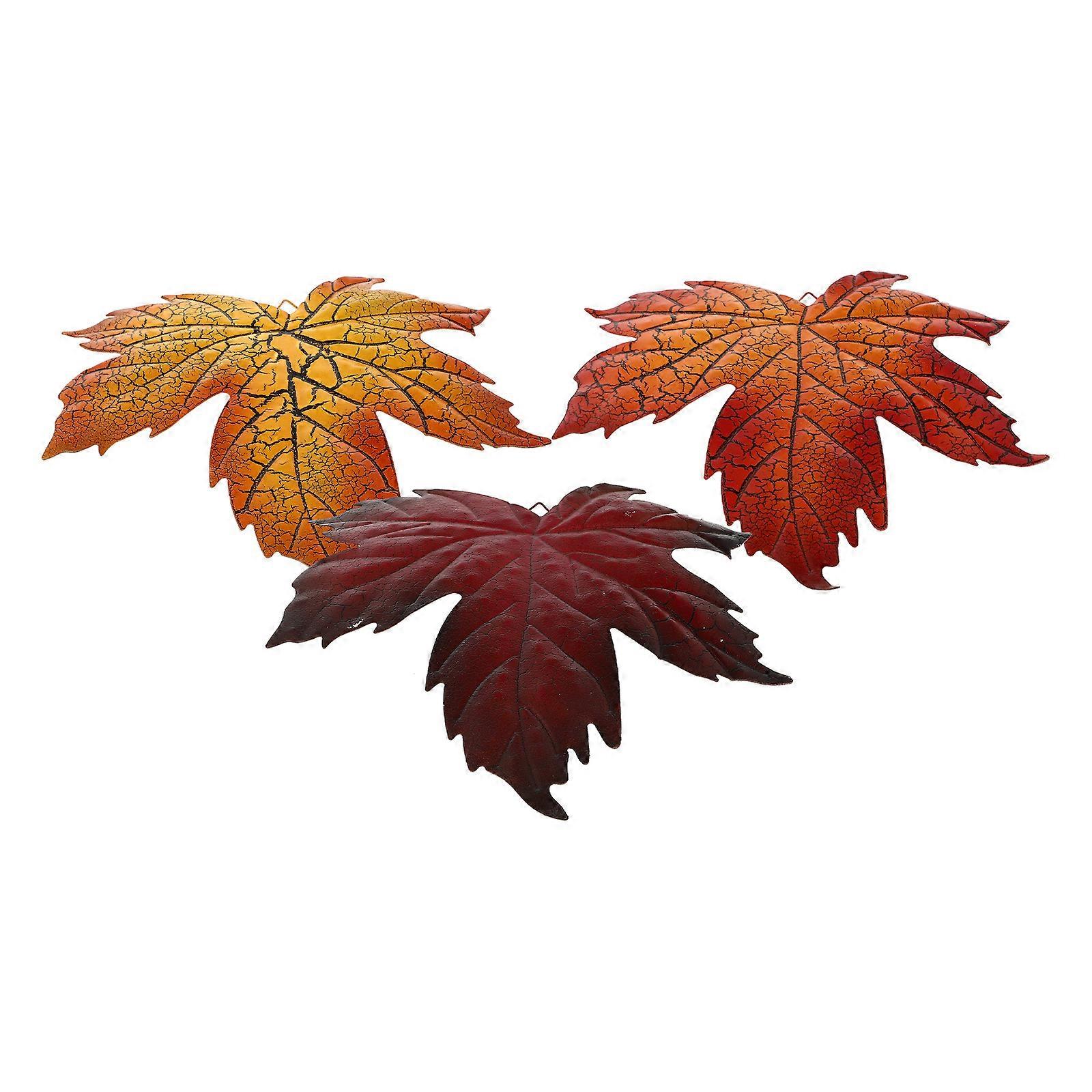 Assorted Color Iron Maple Leaves for Home Autumn Decors and Garden Hanging 3Pcs