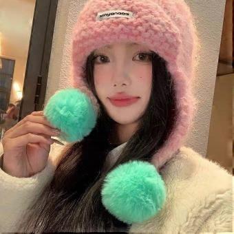 Cute color matching hairball knitted hat, enlarged ear protection windproof Lei Feng hat, relaxed winter warm hat