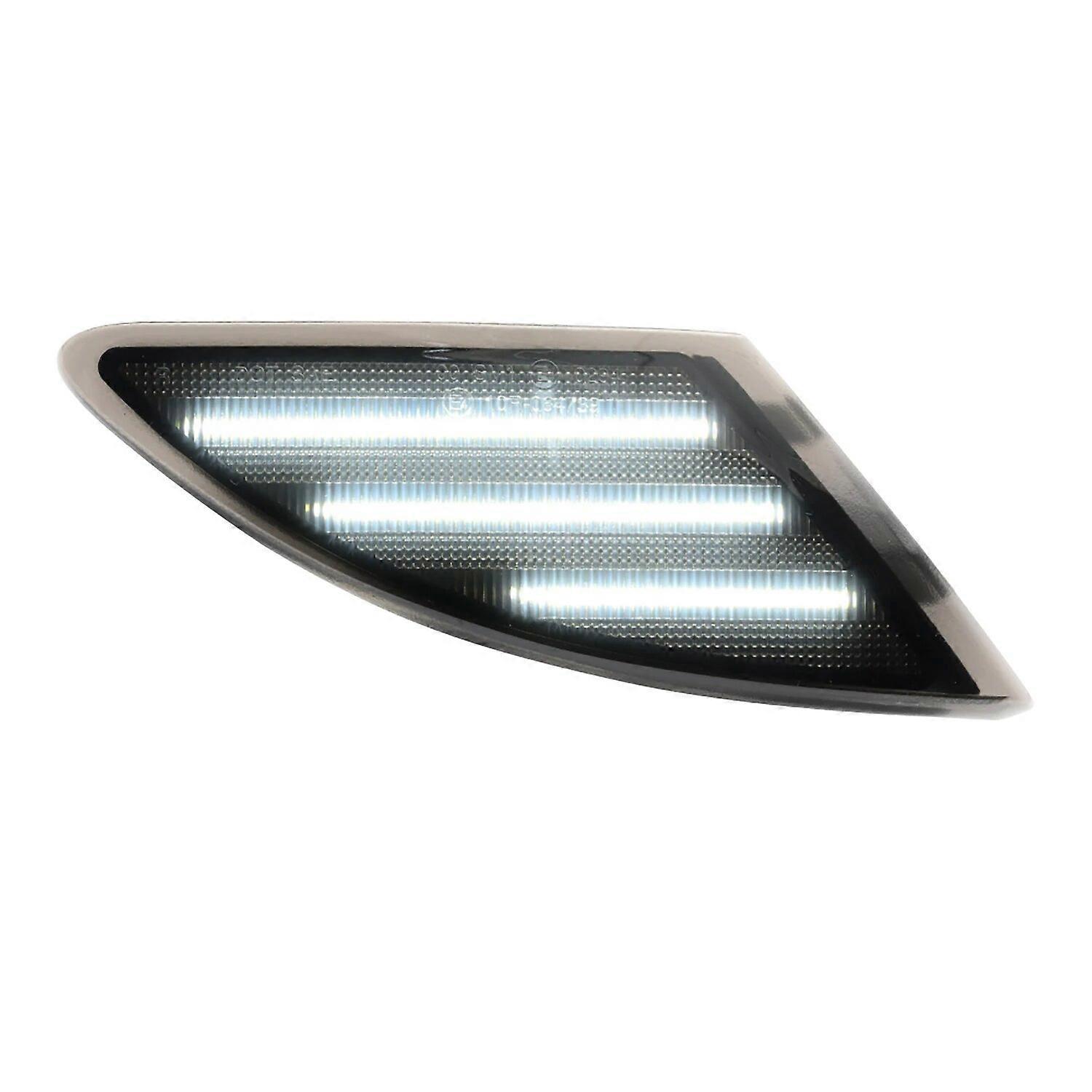 Two-color 2X LED front bumper Side Marker Turn Signal light for Mercedes Benz R-Class W251 R320 R350 R500 R63 AMG 2006-2010