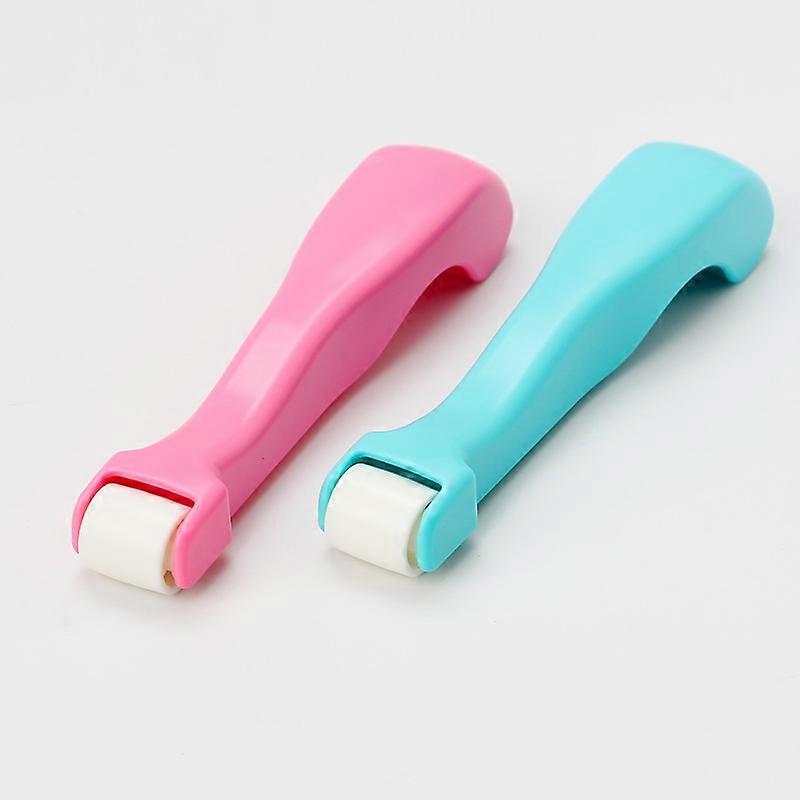 2pcs Small portable sewing roller bluepink 13*2.5*2.6CM
