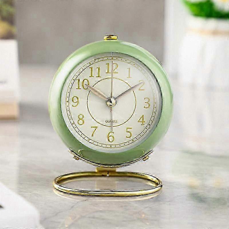 Non-ticking Battery Powered Analogue Retro Alarm Clock for Bedside, Silent Standing Alarm Clock Ideal for Home or Office Use
