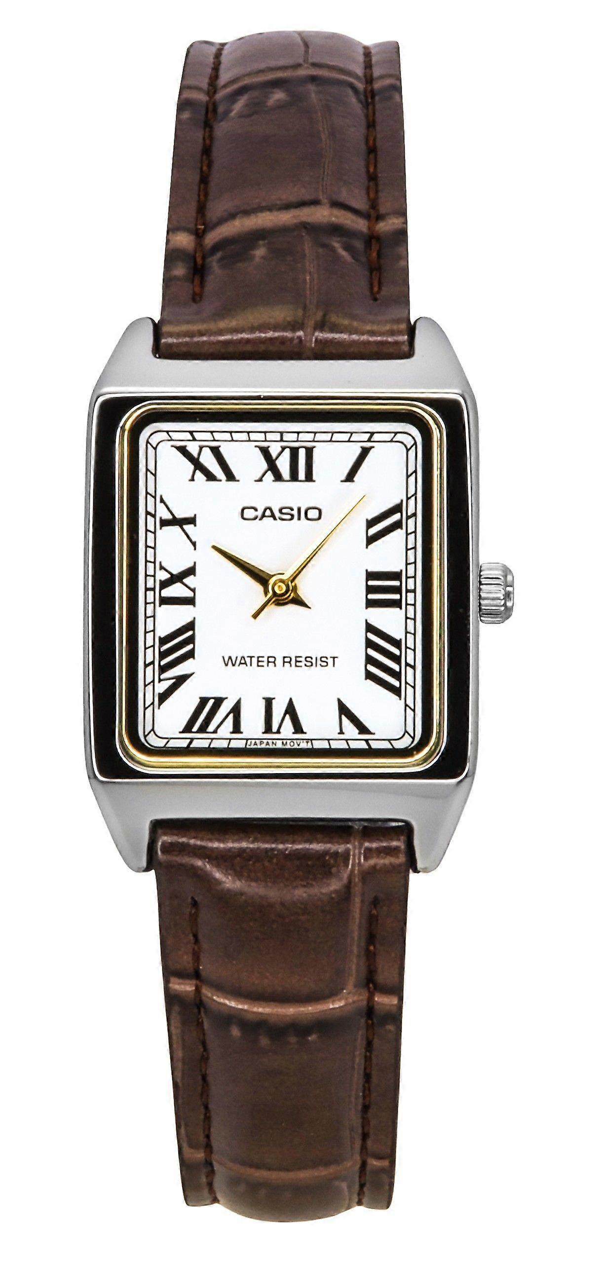 שעון נשים Casio Standard Analog מצופה כרום עם חוגה לבנה קוורץ LTP-V007L-7B2