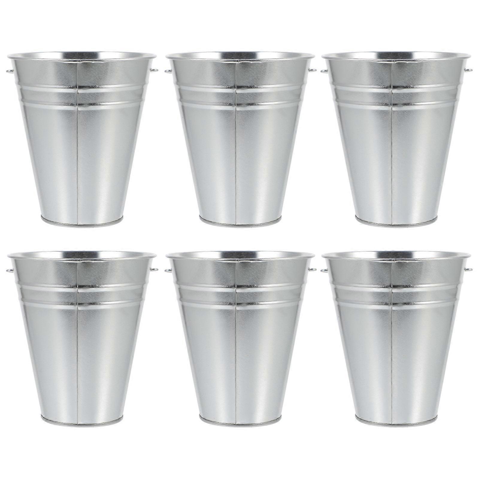 6Pcs Ice Buckets Portable Bear Holders Creative Ice Cube Containers (Silver)