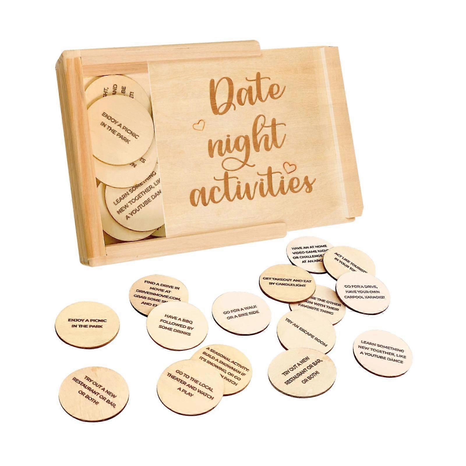 52 jeux de couple pour une soirée en amoureux, un mariage en bois pour le Nouvel An, des activités pour une soirée en amoureux