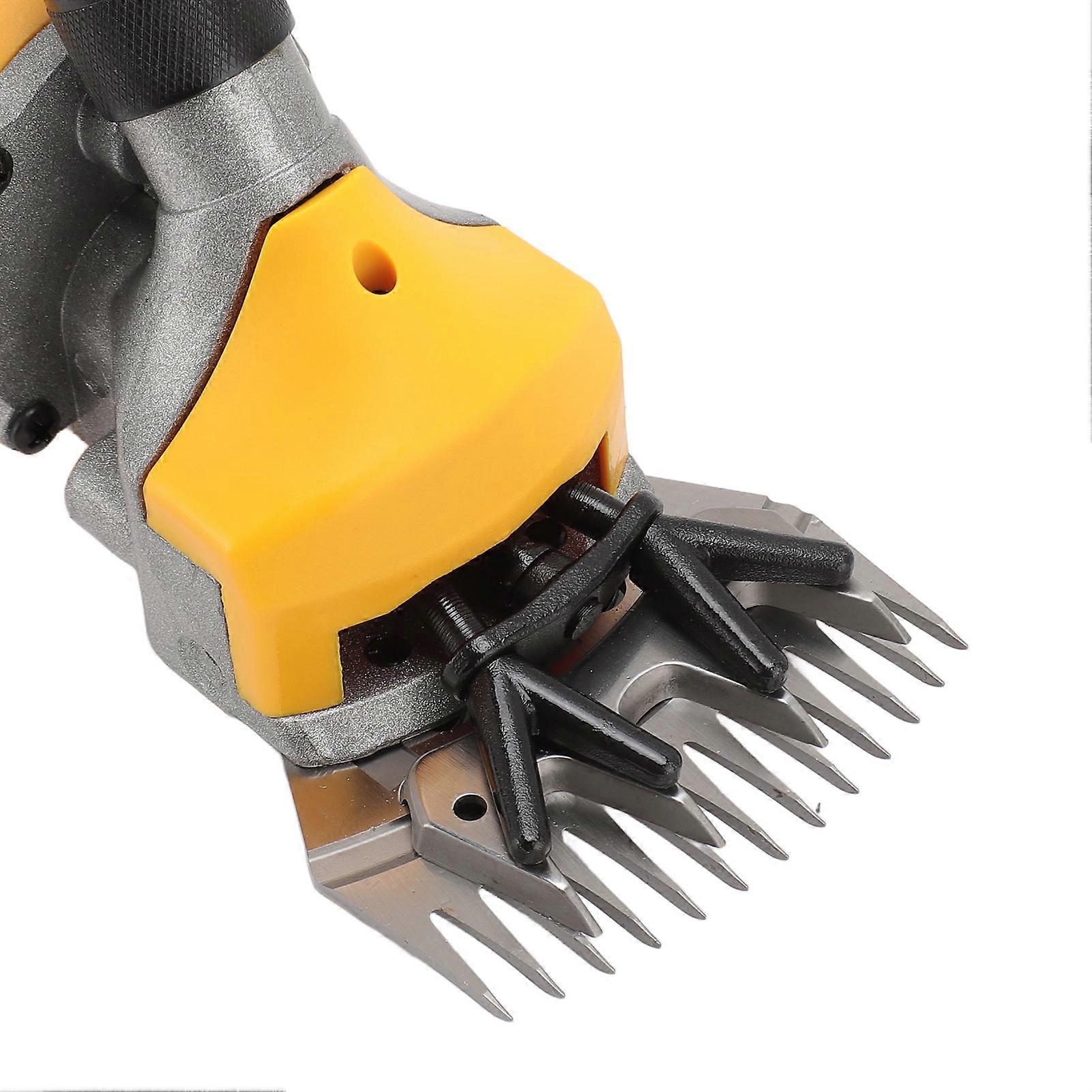 690W Electric Sheep Shears Professional Sheep Shearing Clippers Farm Livestock Grooming Kit for Goats Cattle Carpets 100‑240V UK Plug
