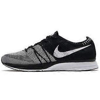 Nike Flyknit -lenkkarit Oreo AH8396-005