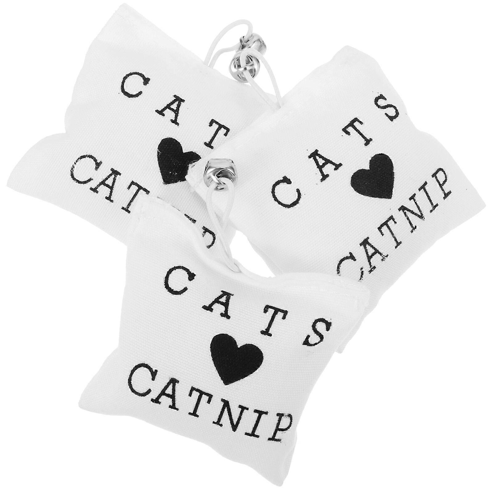 3pcs 7x6cm Catnip Sack Grab Cat Nip Toys for Cat Kitty Playing (Random Style)