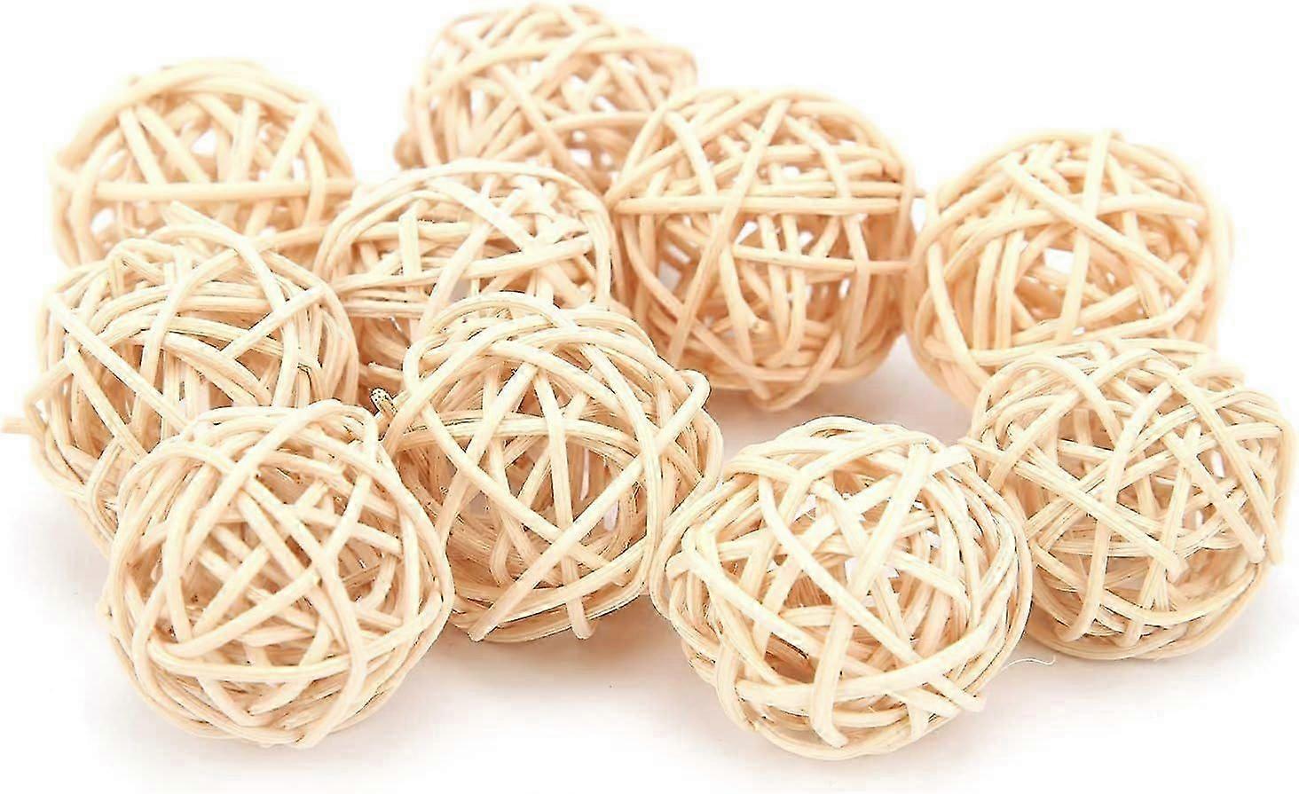 10Pcs Rattan Balls, Sepak Takraw Rattan and Harmless Parrot Small Animal Chew Toy for Parrot