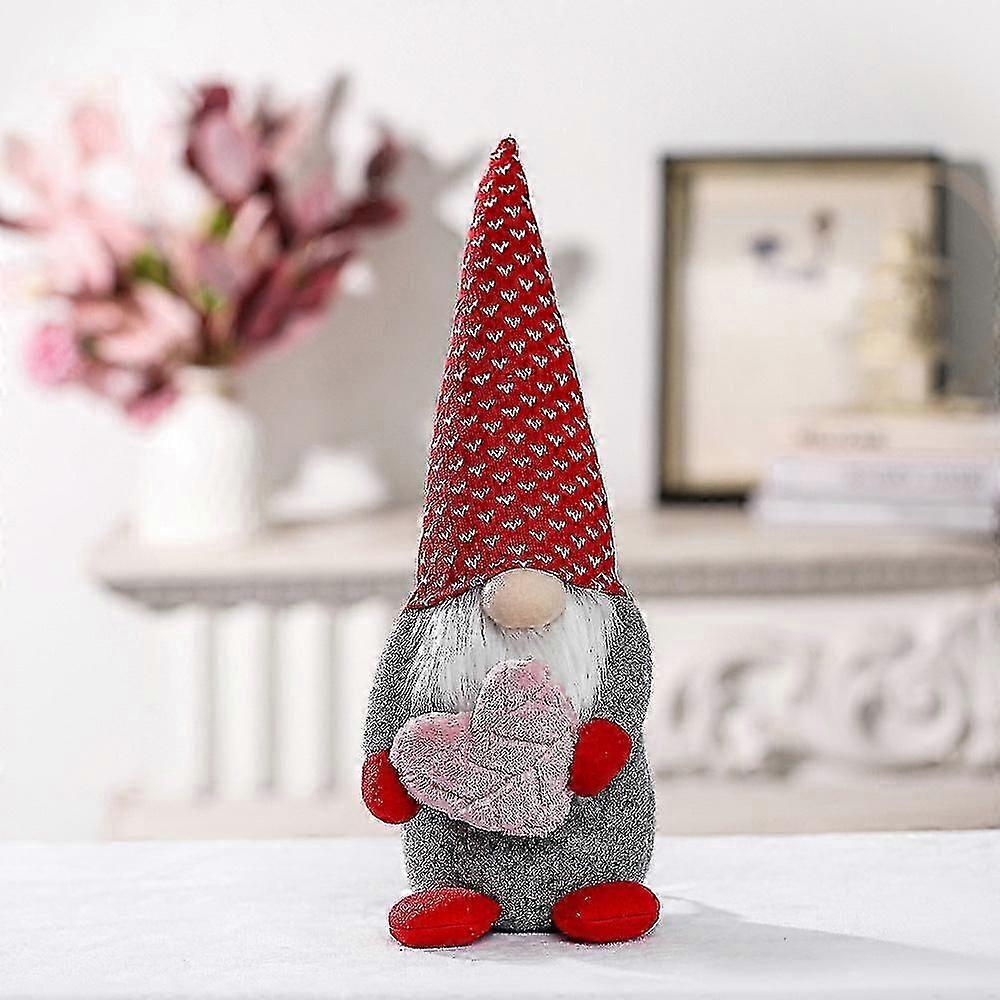 Mini Faceless Doll Window Decoration