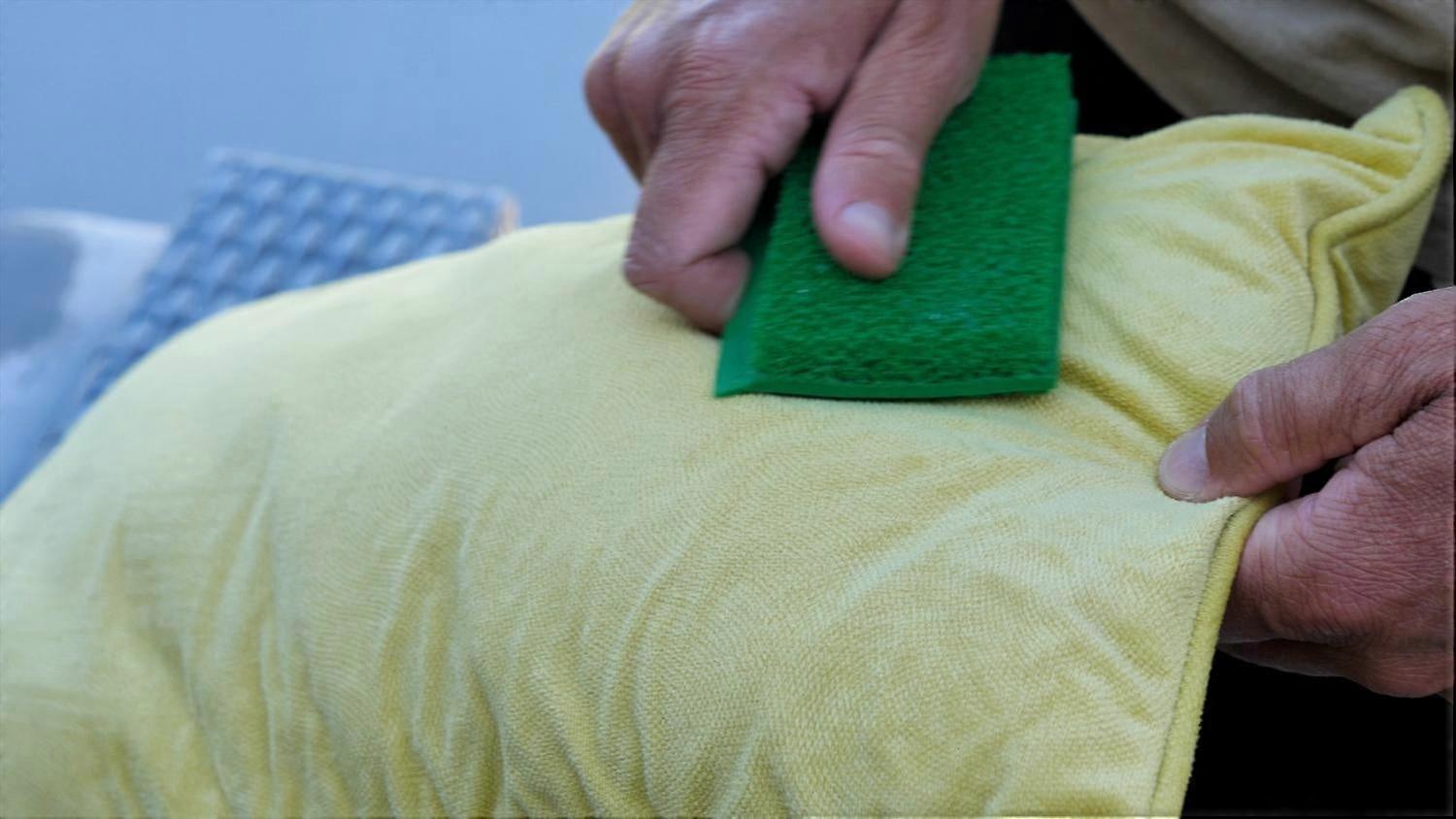 Genius Ideas Green SilicoClean Cleaning Pad