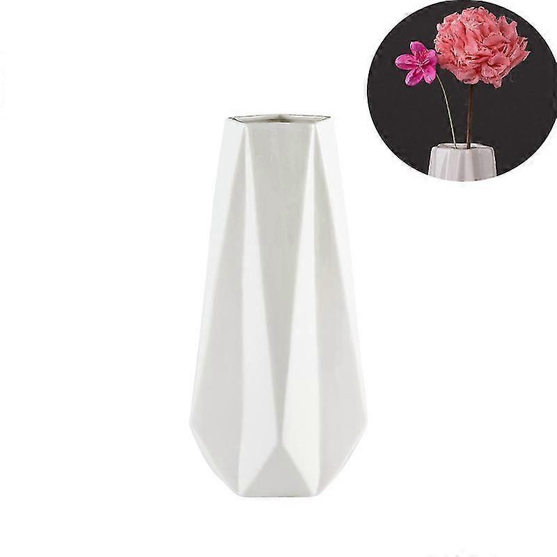 Rivet Modern Angular Stoneware Vase, 18,5cm Hög, Vit