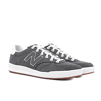 New Balance 300 Castlerock con entrenadores de ante blanco