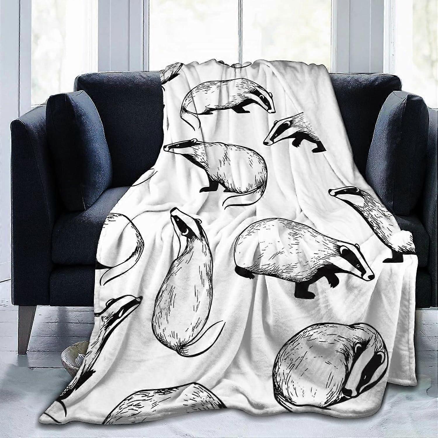 Badgers Flannel Throw Blanket Lightweight Soft Cozy Washable for Sofa Couch Bed