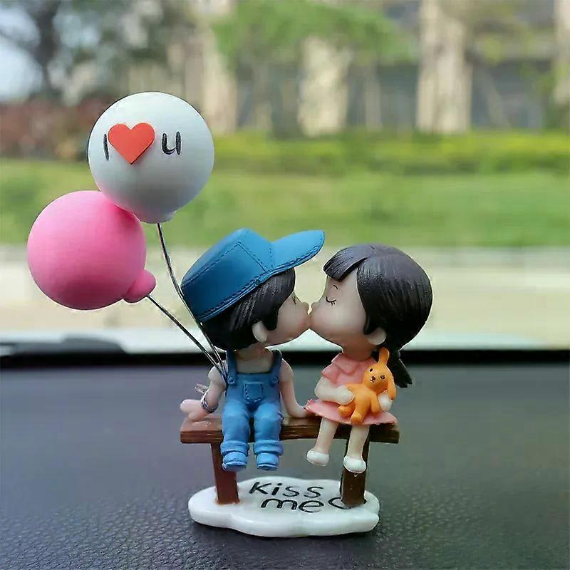 1pc Cartoon Couple Statue Ornament, Cute Kiss Balloon Figure Model, Auto Interior Decoration, Car Dashboard Figurine Accessories