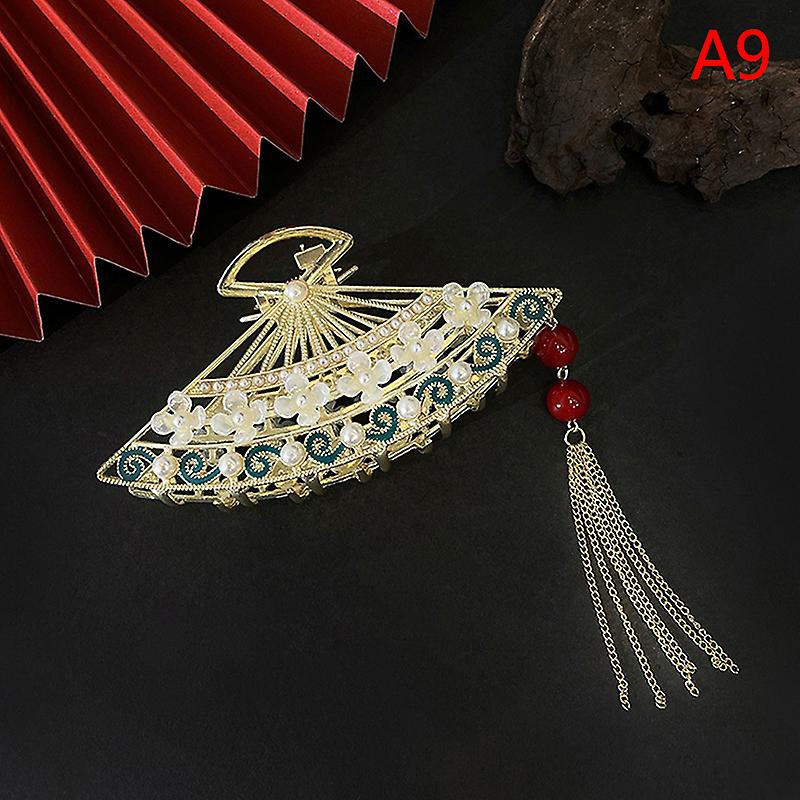 Retro Flower Butterfly Crab Hair Clip Chinese Ancient Style Tassel Pipa Hairpin