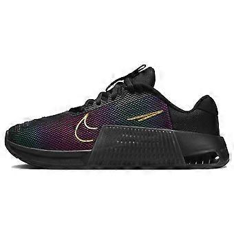 Nike Metcon 9 Premium Negro Rojo Fuego Dorado para Mujer FB7151-001