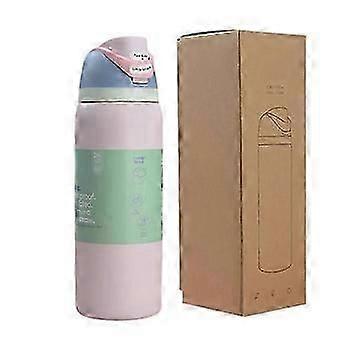 Owala FreeSip Wasserflasche mit Strohhalm 32OZ isoliert