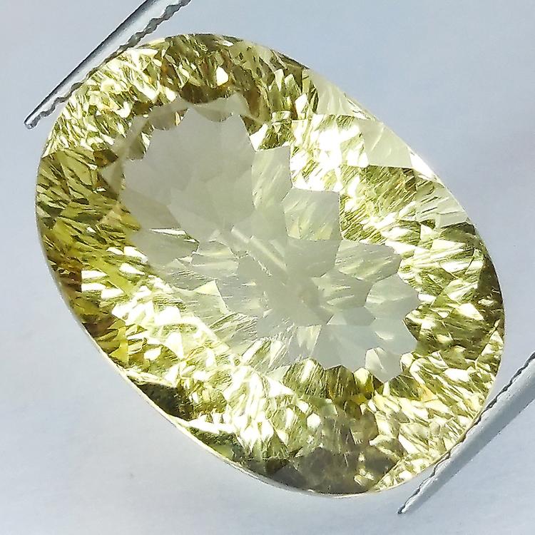 16.09カラット シトリンカット オーバル ミレニアム 19.6 x 13.9 mm awo12