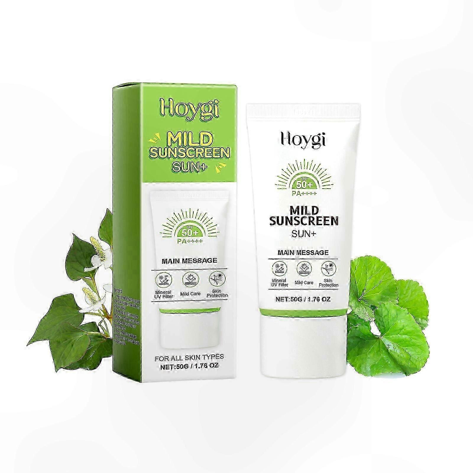 Sunscreen with UV Shield for Skin Hydration and Refreshing Protection