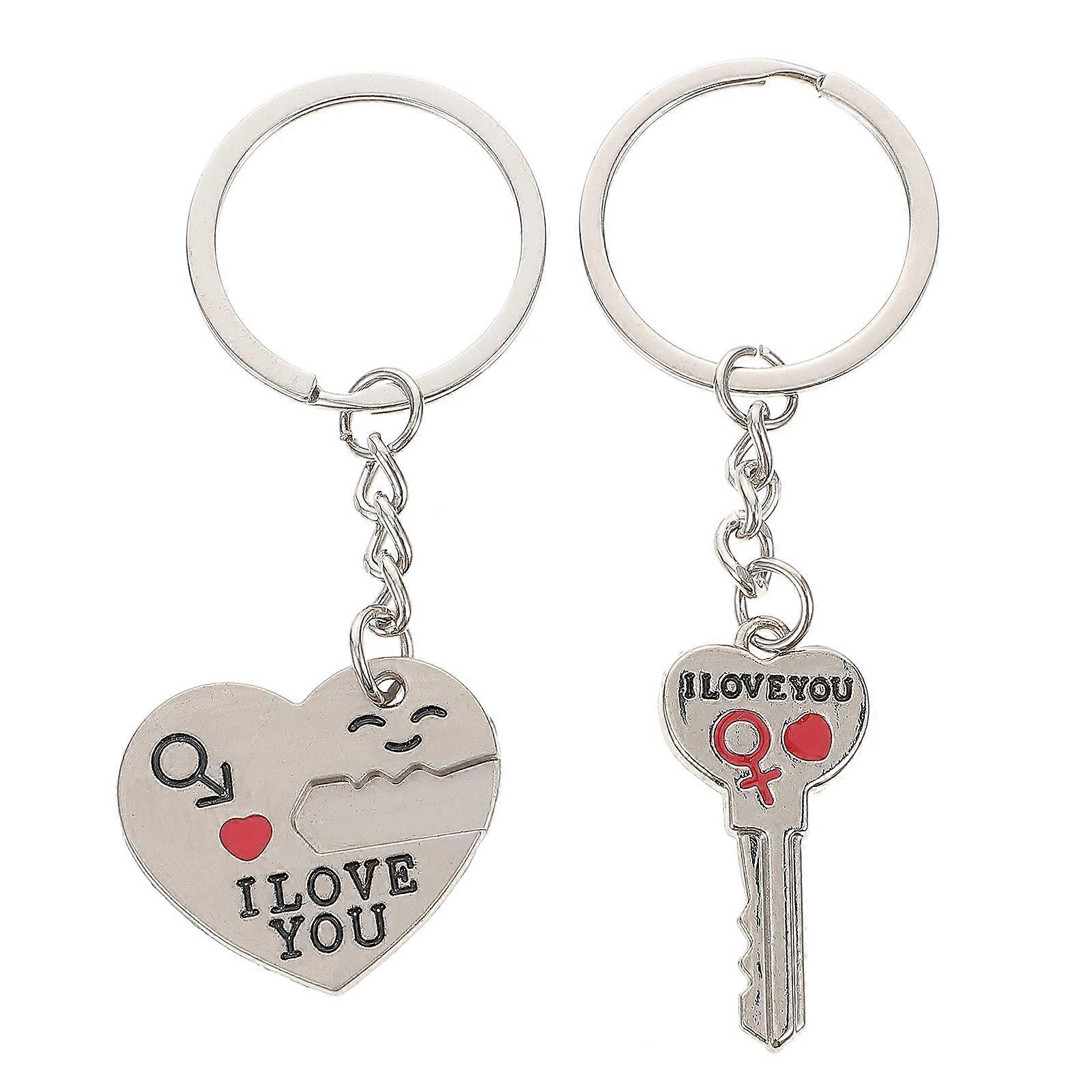 2 Pcs Car Keychains Heart Keychain Set Couples Keychain Souvenir Couples Keychains Shamrock Car Key Chain