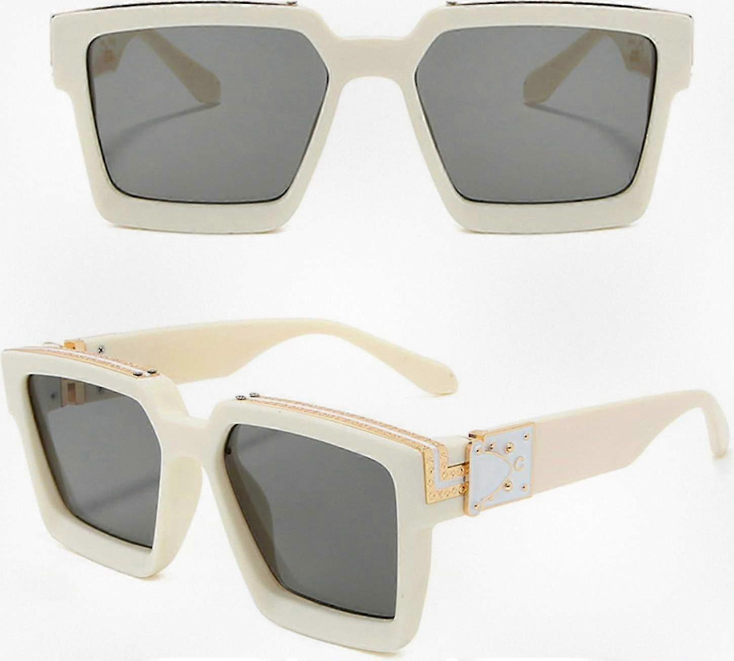 Stylish Square Sunglasses for Women and Men, Chunky Rectangle Design with UV400 Protection, Perfect for All Occasions