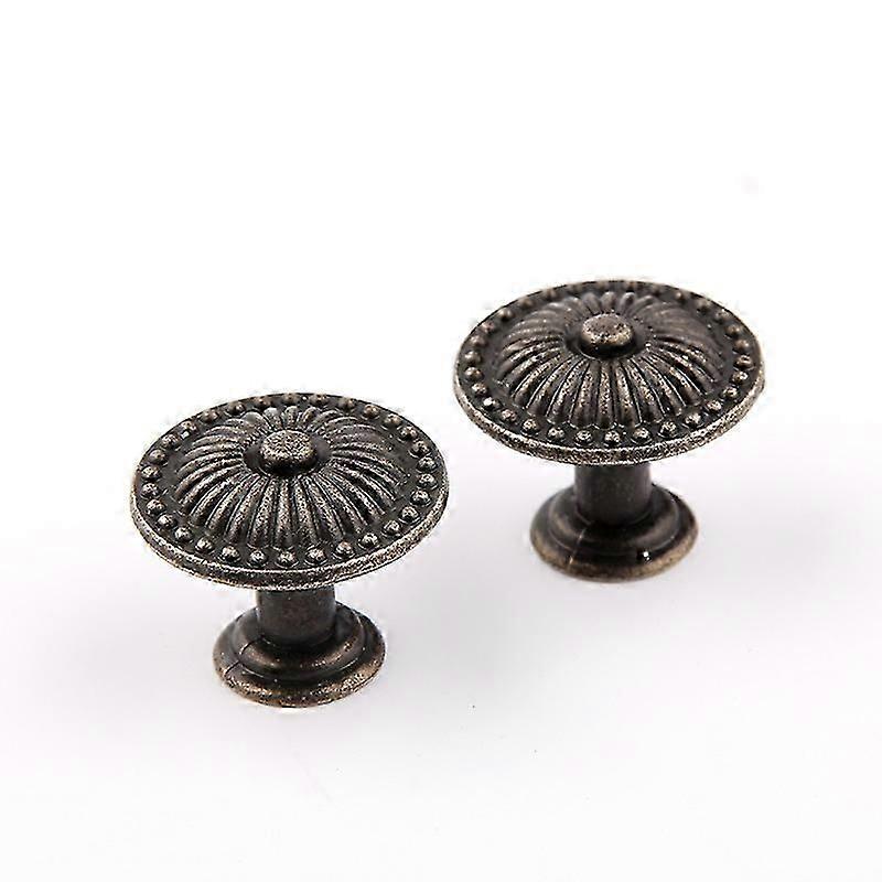 Vintage Bronze Cabinet Knobs - Retro Drawer Pull Handles for Kitchen & Wardrobe