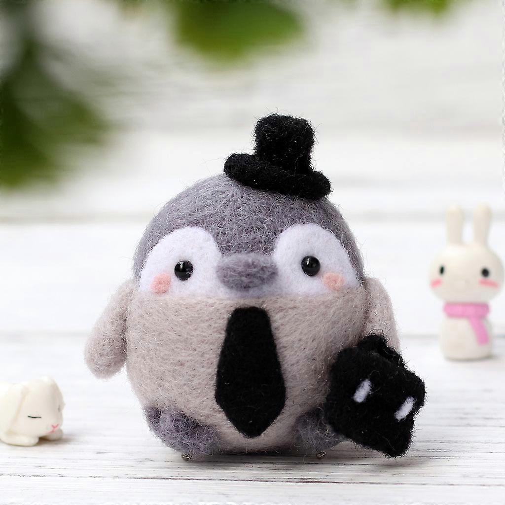 2pcsPenguin Needle Felting Starter Kit for Beginners with Instruction