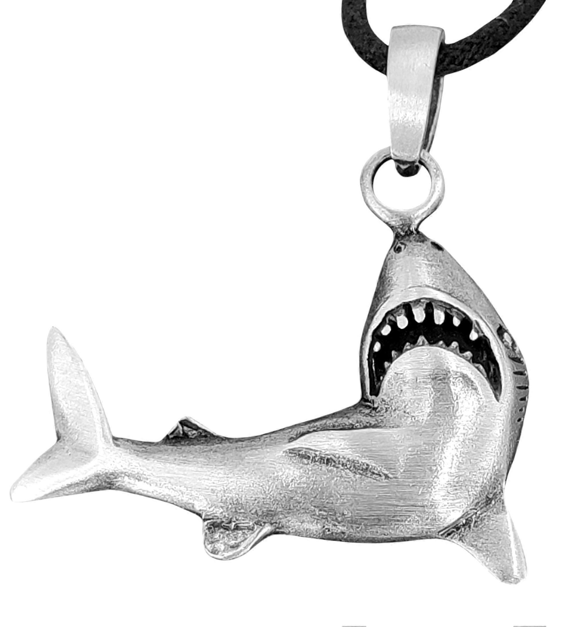 Pendentif 120 Requin - Étain