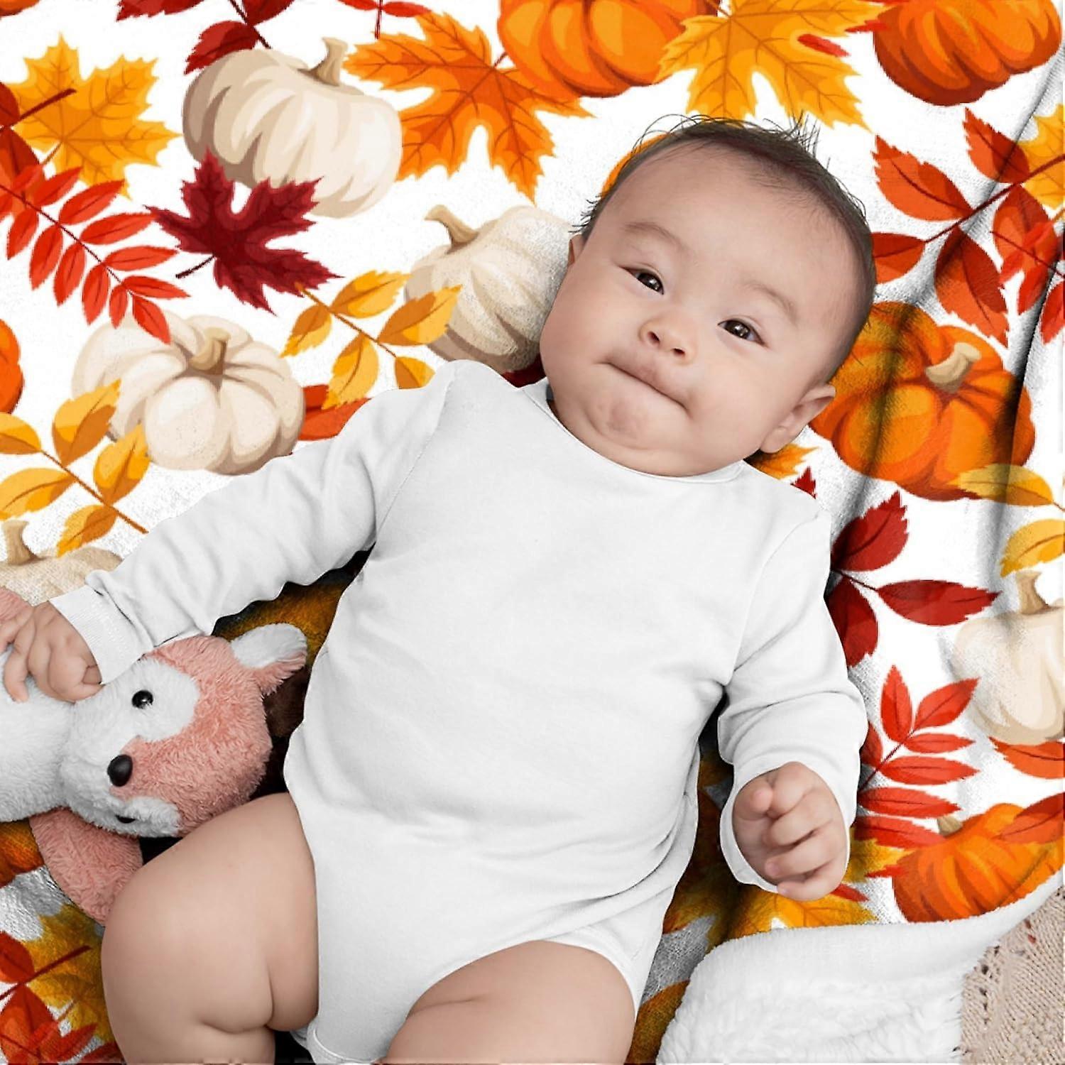 Fall Throw Blanket - Pumpkin Maple Leaf Autumn Blanket - Thanksgiving Fall Decor Gift - Ultra Plush Cozy Lightweight Thanksgiving Pumpkin Blanket for