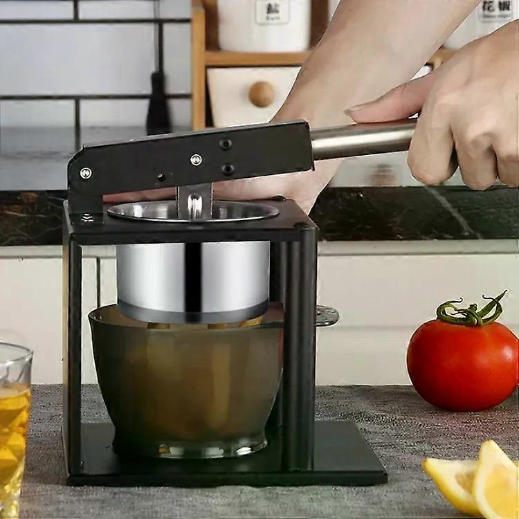 Manual Fruit and Vegetable Juicer-Squeeze Design,Easy to Use