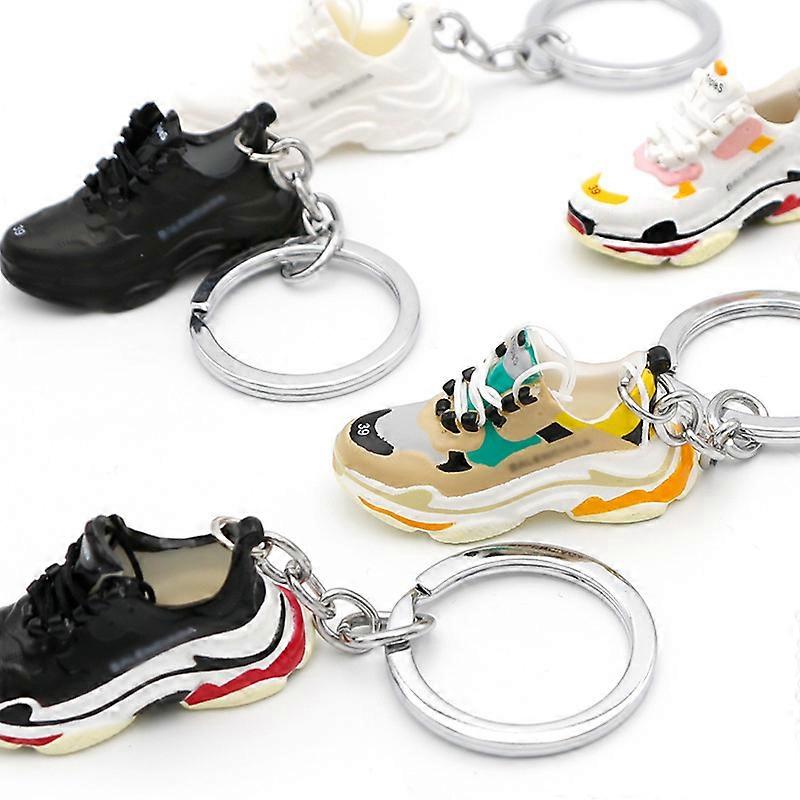 1 shoe key ring (random color)