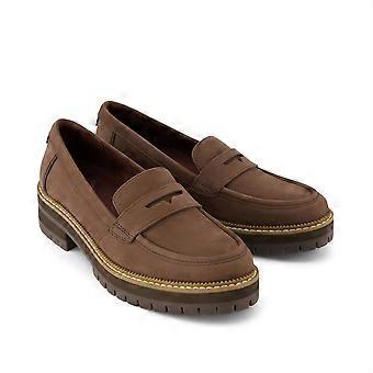 TOMS Cara Leather Women's Oak Brown Loafers