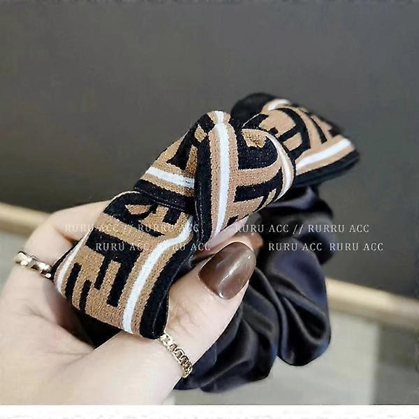 Bokstav Cross Bow Hår Tau Jenter Hodeplagg [Brun]