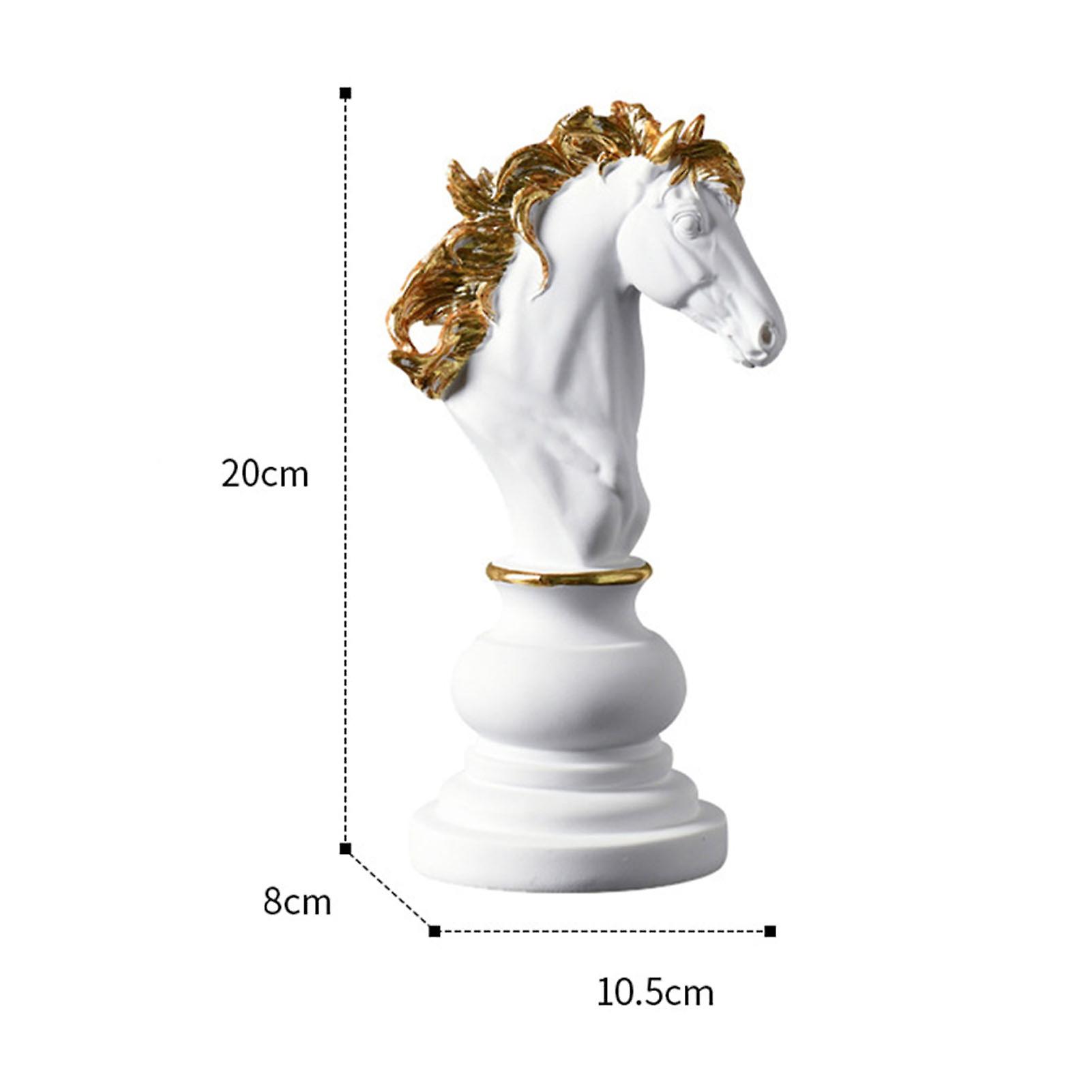 Desktop Chess Resin Ornament Creative Black White Chess Resin Crafts for Miniature Window Wine Cabinet Desktop Decoratio