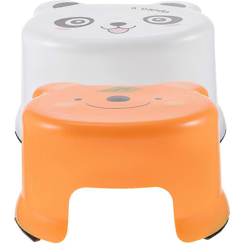 Kid-Friendly Stool, Ergonomic Shape, Ideal for Bathrooms and Play Areas