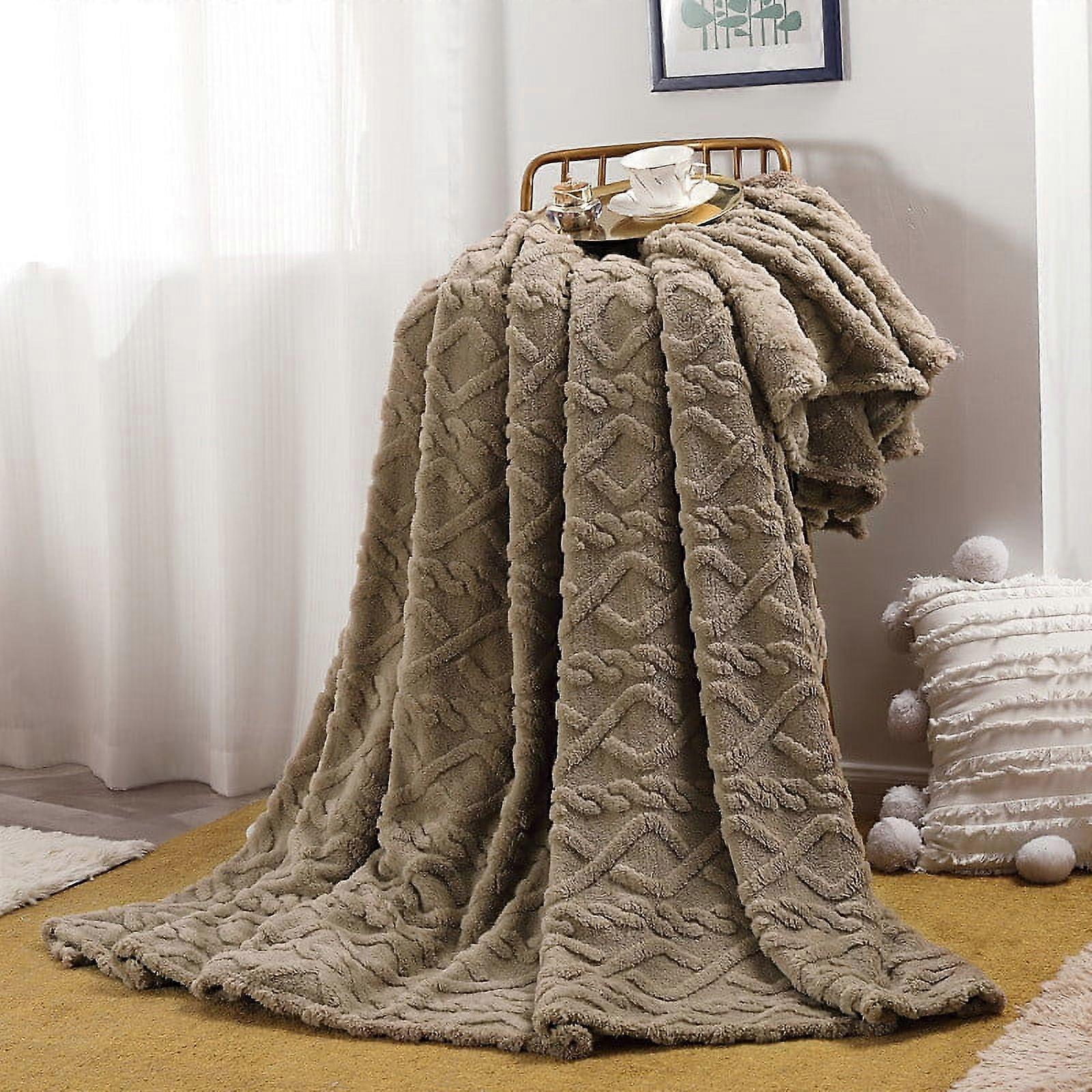 RRCSS Soft Warm Solid Color Warm Micro Plush Wool Blanket Carpet Sofa Bedding 70X94Cm Windproof Solid Color Single Layer Blanket Nap Blanket