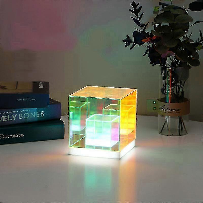 25-26 USB Cube RGB Gaming Desk Lamp - Modern 3D Geometric Triangular Night Light with 16 Colors, Rechargeable Battery for Gaming Room & Offi