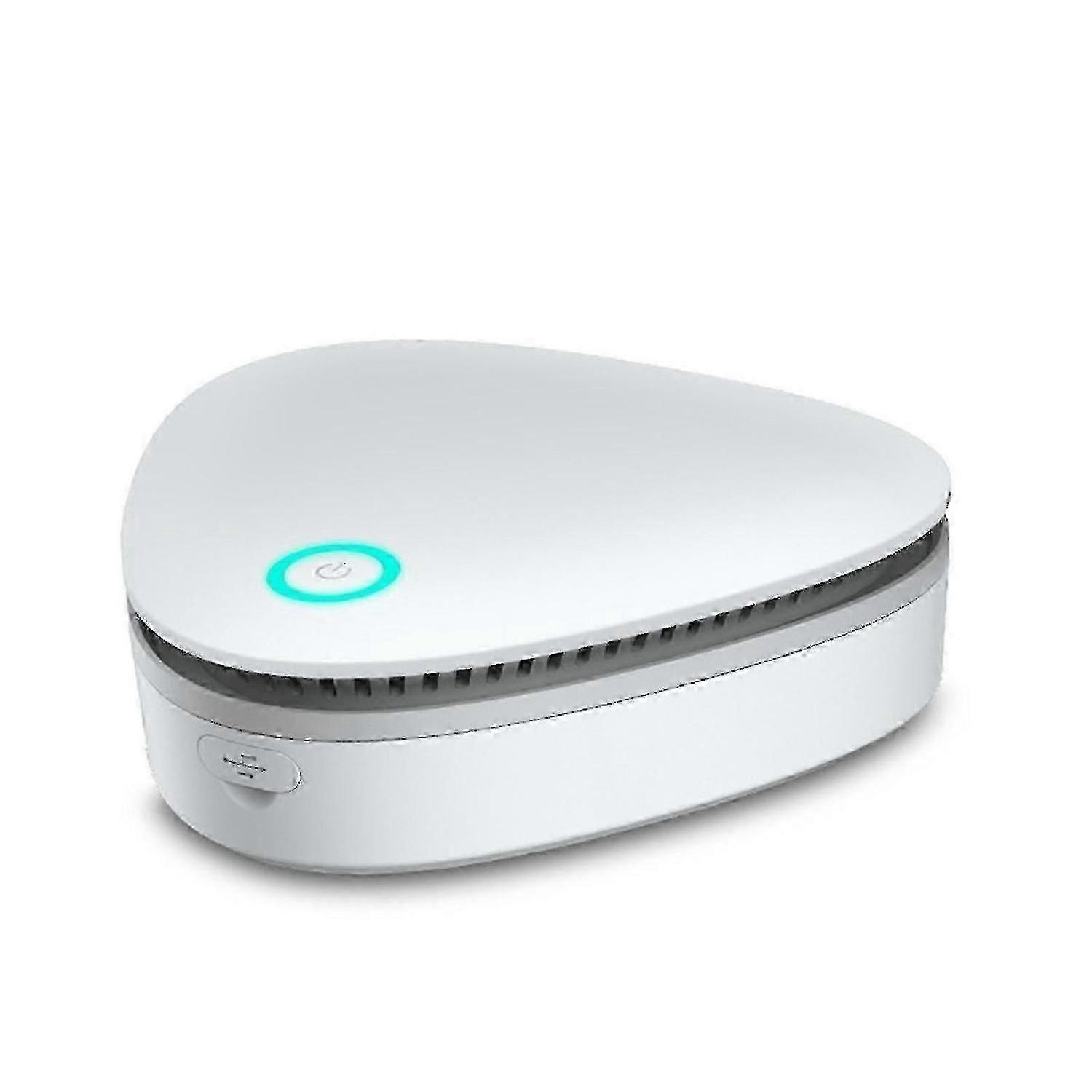 Remove cigarette smoke with powerful air purifier