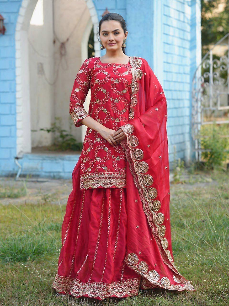 Fab Zone Sequence Broderat Kurti Lehenga-set för kvinnor