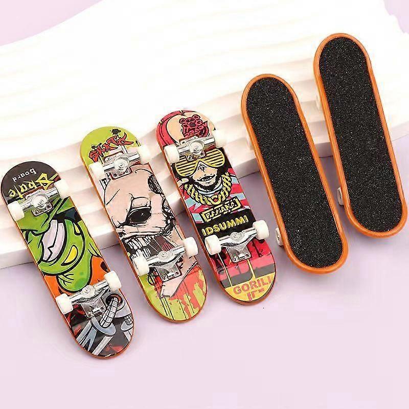 Ensemble de 5 mini-skateboards pour enfants, 12 mini-skateboards à doigts, jouets pour les doigts, cadeau pour les enfants.