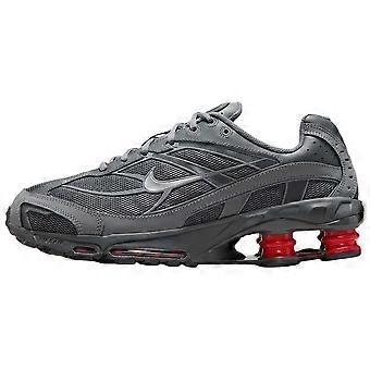 Scarpe da corsa Nike Shox Ride 2 unisex grigio rosso IM5999-084