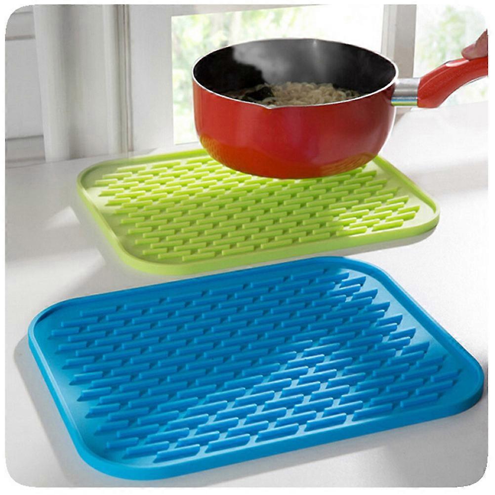 Green Silicone Mat Heat Resistant Pad for Kitchen Use Coaster