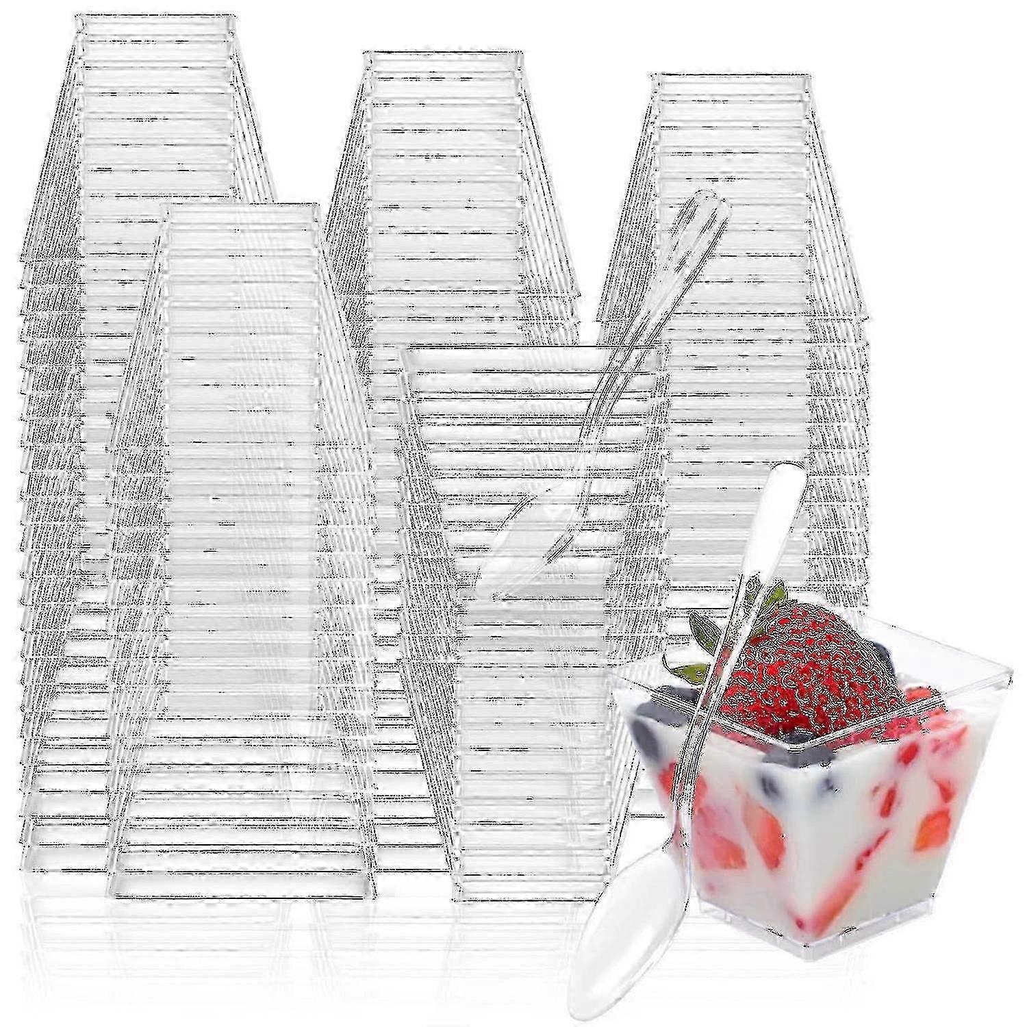 100 عبوة 2 أونصة أكواب حلوى صغيرة مع ملاعق - أكواب بلاستيكية يمكن التخلص منها للحلوى والفواكه والحفلات