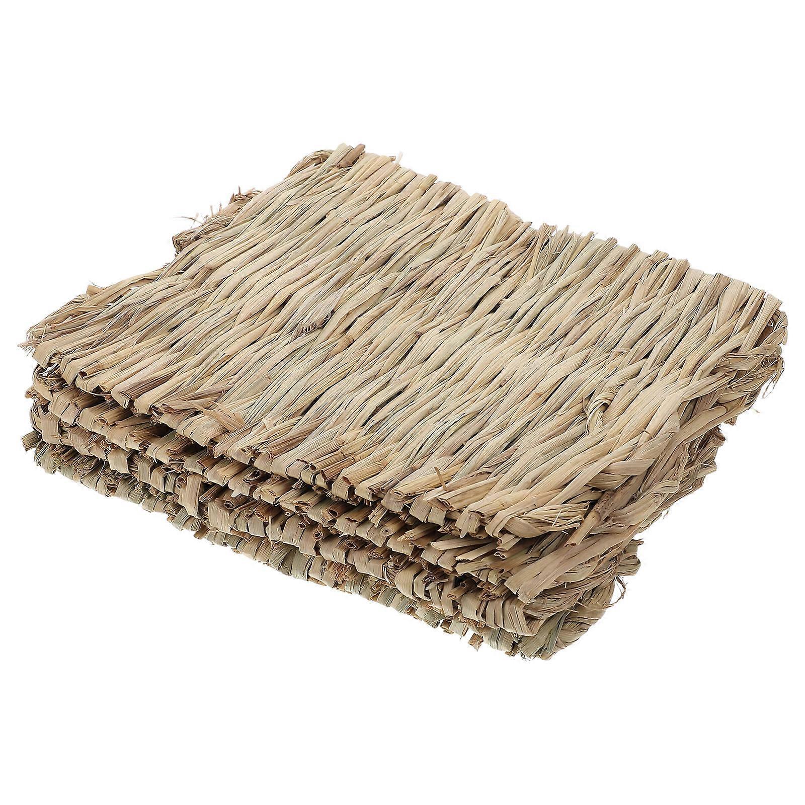 Durable Grass Woadian Nest Mat for Pet 4Pcs Comfortable and Safe Use