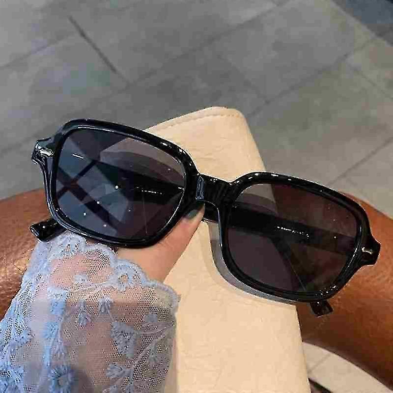 Vintage Square Solglasögon Kvinna Spegel Retro Rivet?gula Solglasögon Kvinnlig Brand Designer Mode Svart Oculos De Sol
