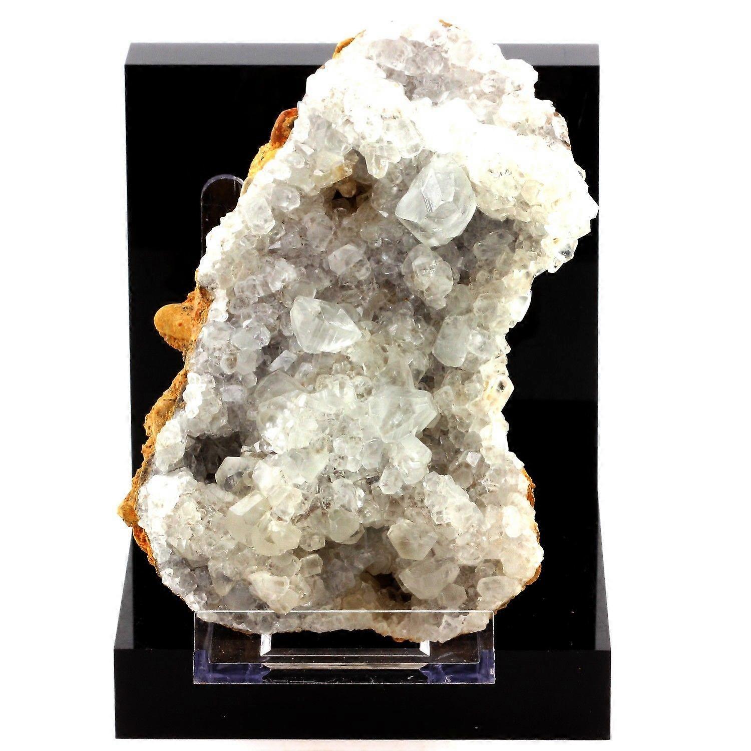 Calcite 3195.0 carats